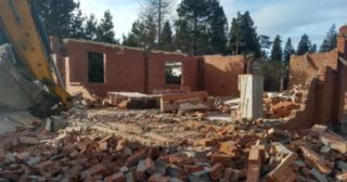 Демонтаж 1 этажного дома Лысьва, цена от 1581 руб.